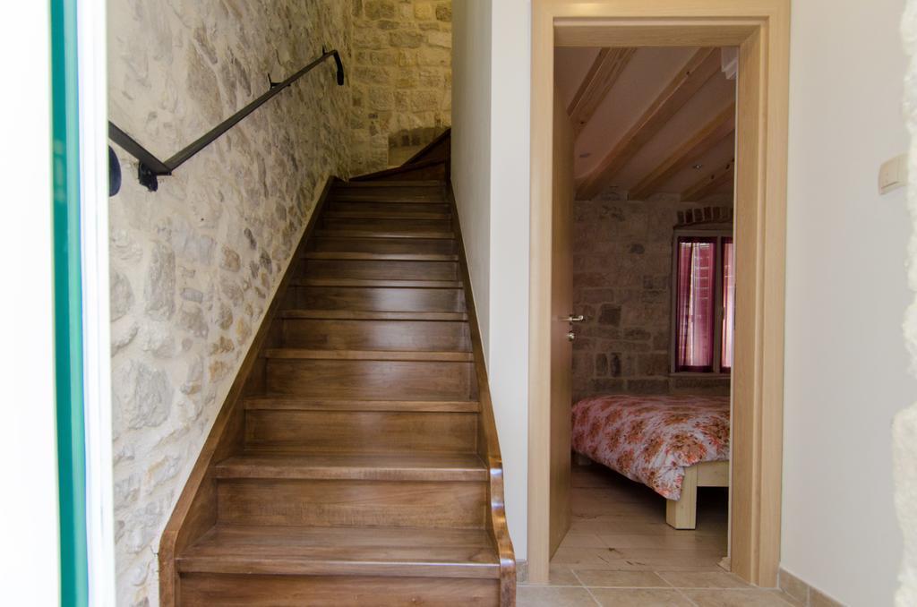 Apartments Kaja Trogir Exterior photo