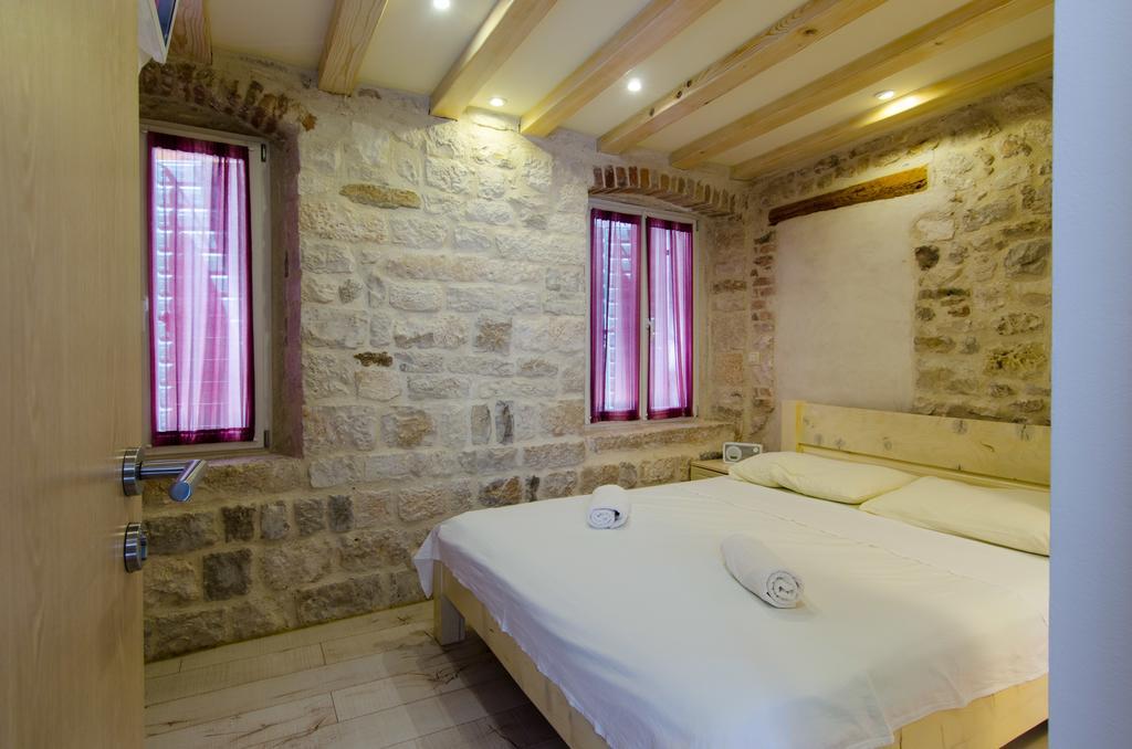 Apartments Kaja Trogir Room photo