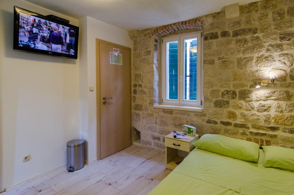 Apartments Kaja Trogir Room photo