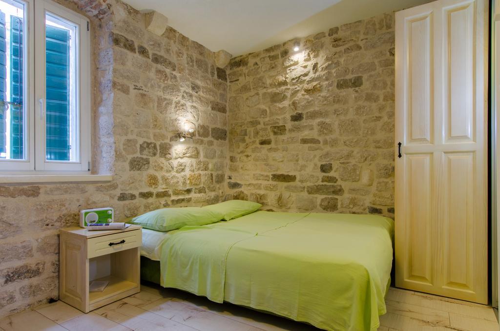 Apartments Kaja Trogir Room photo