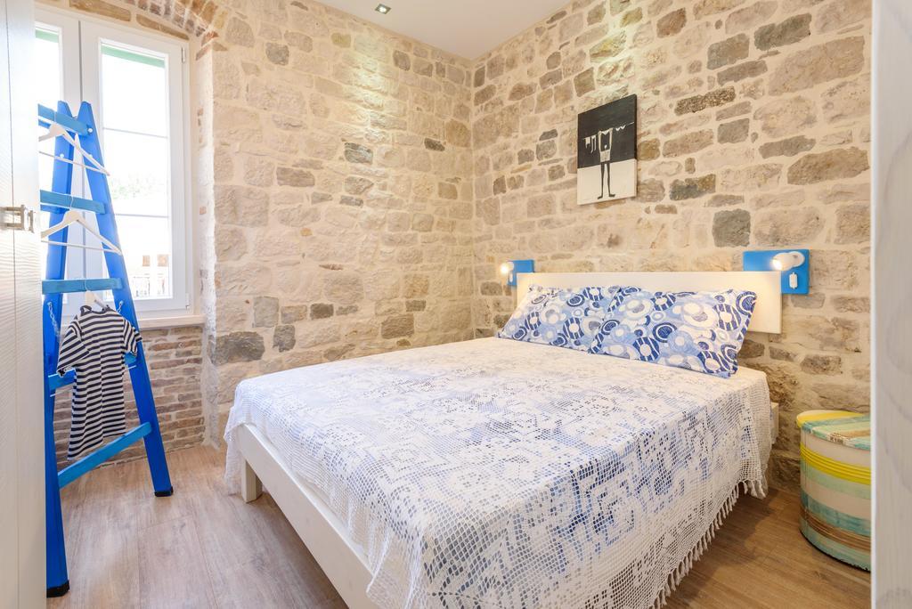 Apartments Kaja Trogir Exterior photo