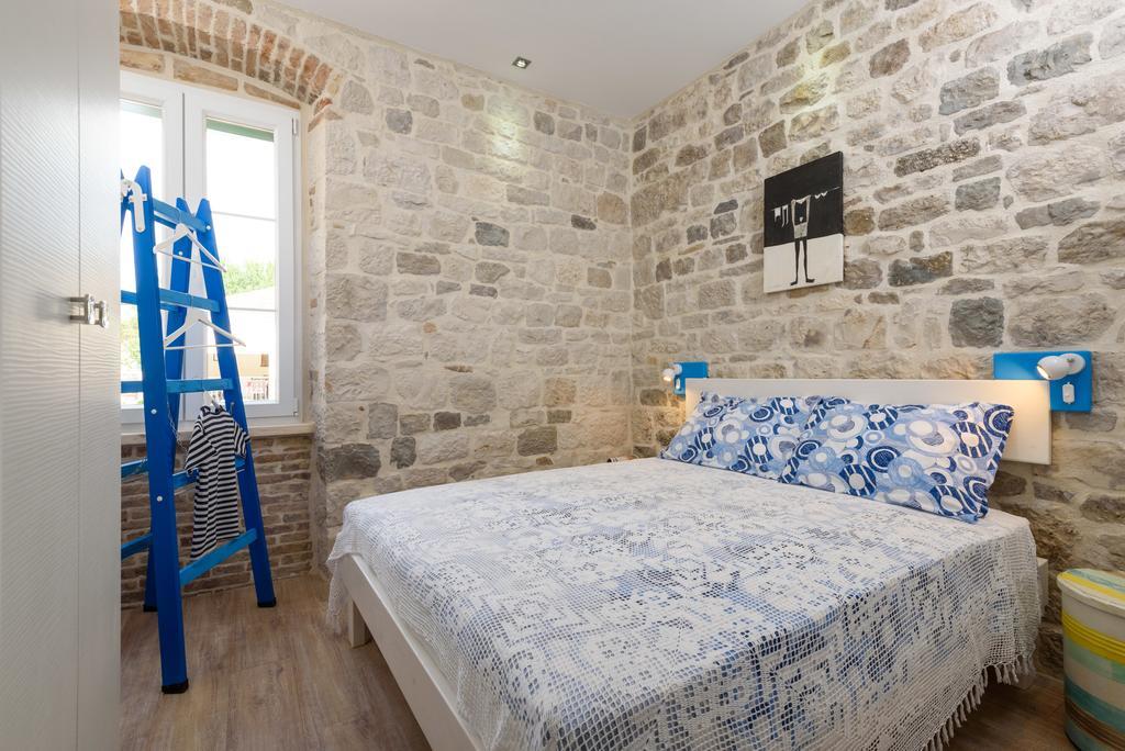 Apartments Kaja Trogir Exterior photo