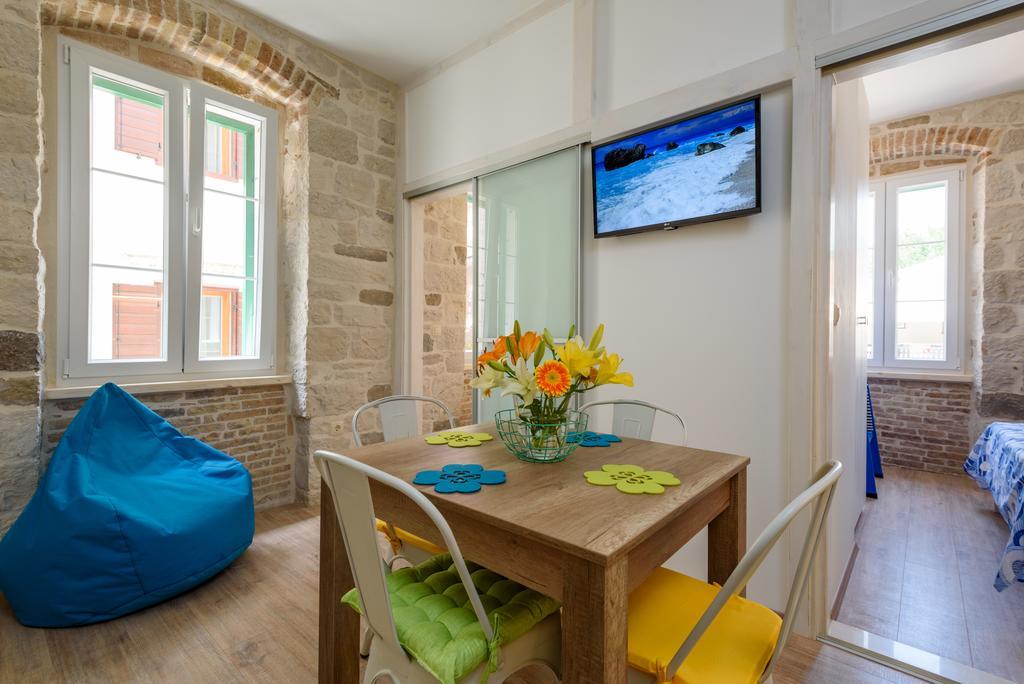 Apartments Kaja Trogir Exterior photo